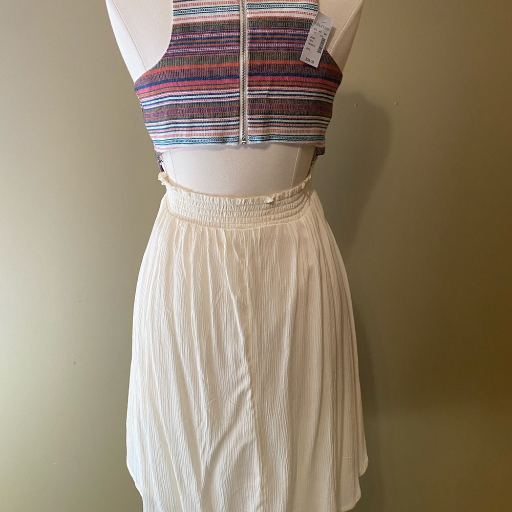 Sundress - Picture 3 of 7
